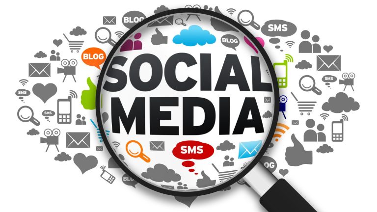 Key Features to Explore on SMM World.com Before Choosing a Service